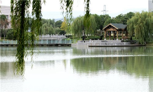 黃石東方職業(yè)技術學校