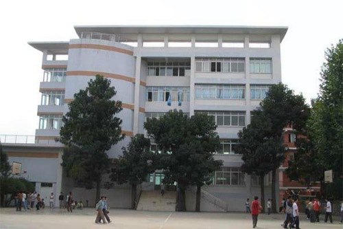 河北現(xiàn)代冶金航空工業(yè)學(xué)校2022招生簡章