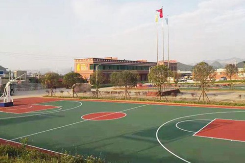 蘭州2023年上中?？梢钥即髮W(xué)嗎