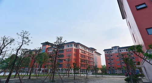 南鄭職業(yè)教育中心2023年招生聯(lián)系方式怎么樣