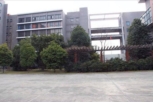 廈門2023金融學專業(yè)適合男生學嗎 前景怎么樣