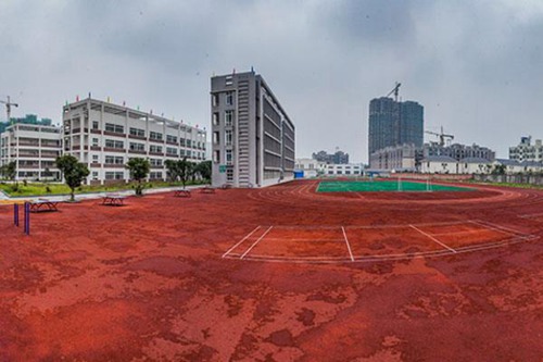 初中生畢業(yè)找工作？還是先學個一技之長吧