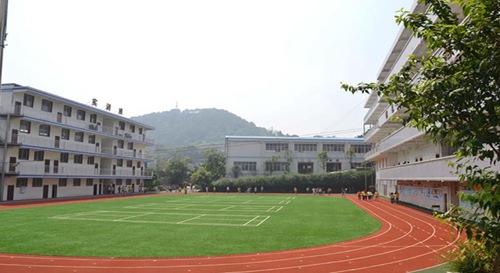 河北東方汽車學(xué)院3+2五年制大專招生簡(jiǎn)章